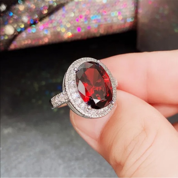 New 925 Silver Fashion Women Wedding Garnet Ring - Picture 2 of 4